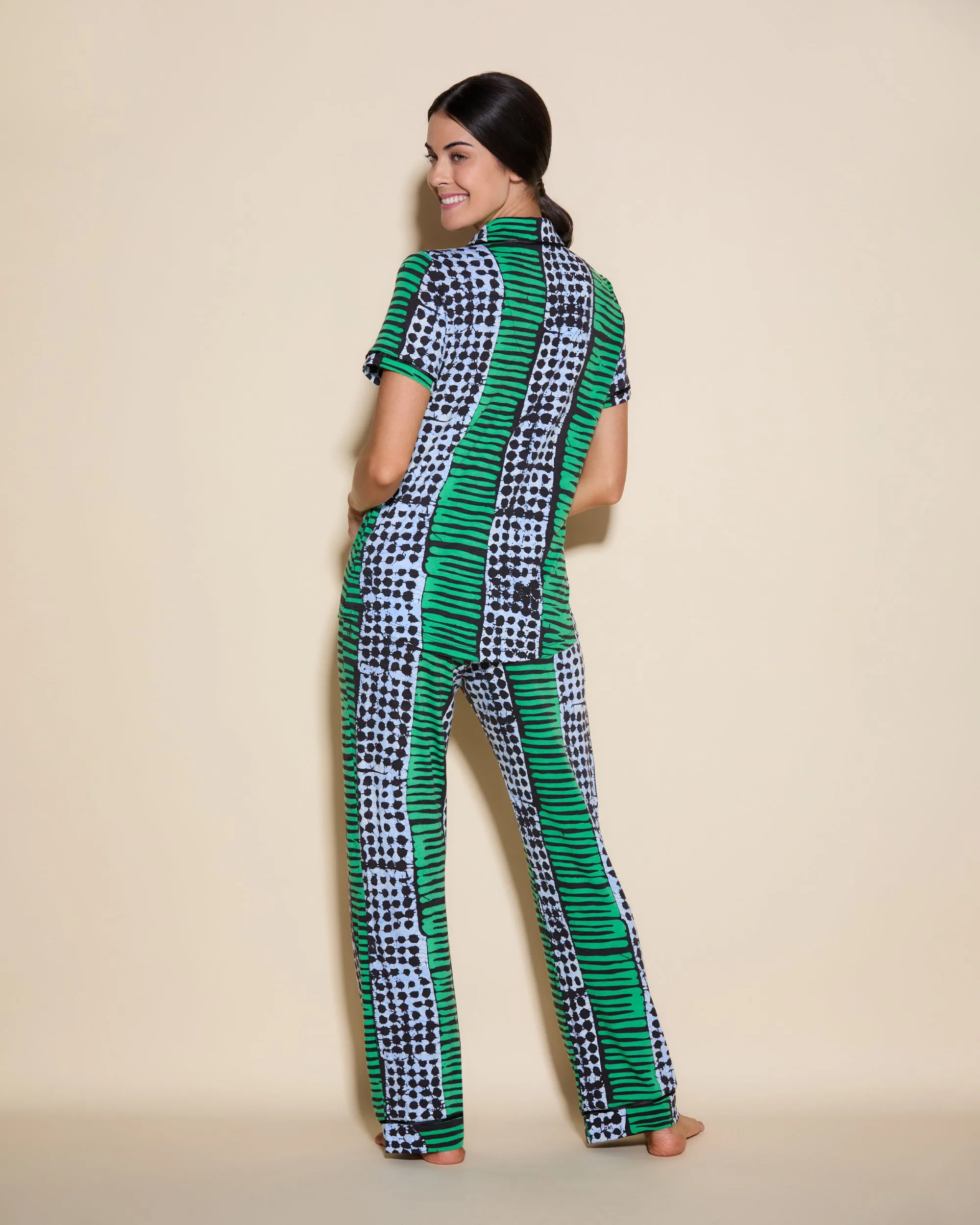 Conjunto De Pijama Con Camisa De Manga Corta Y Pantalones