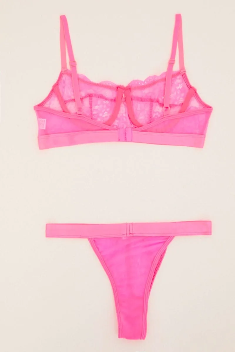 Pink Lace Underwire Lingerie Set