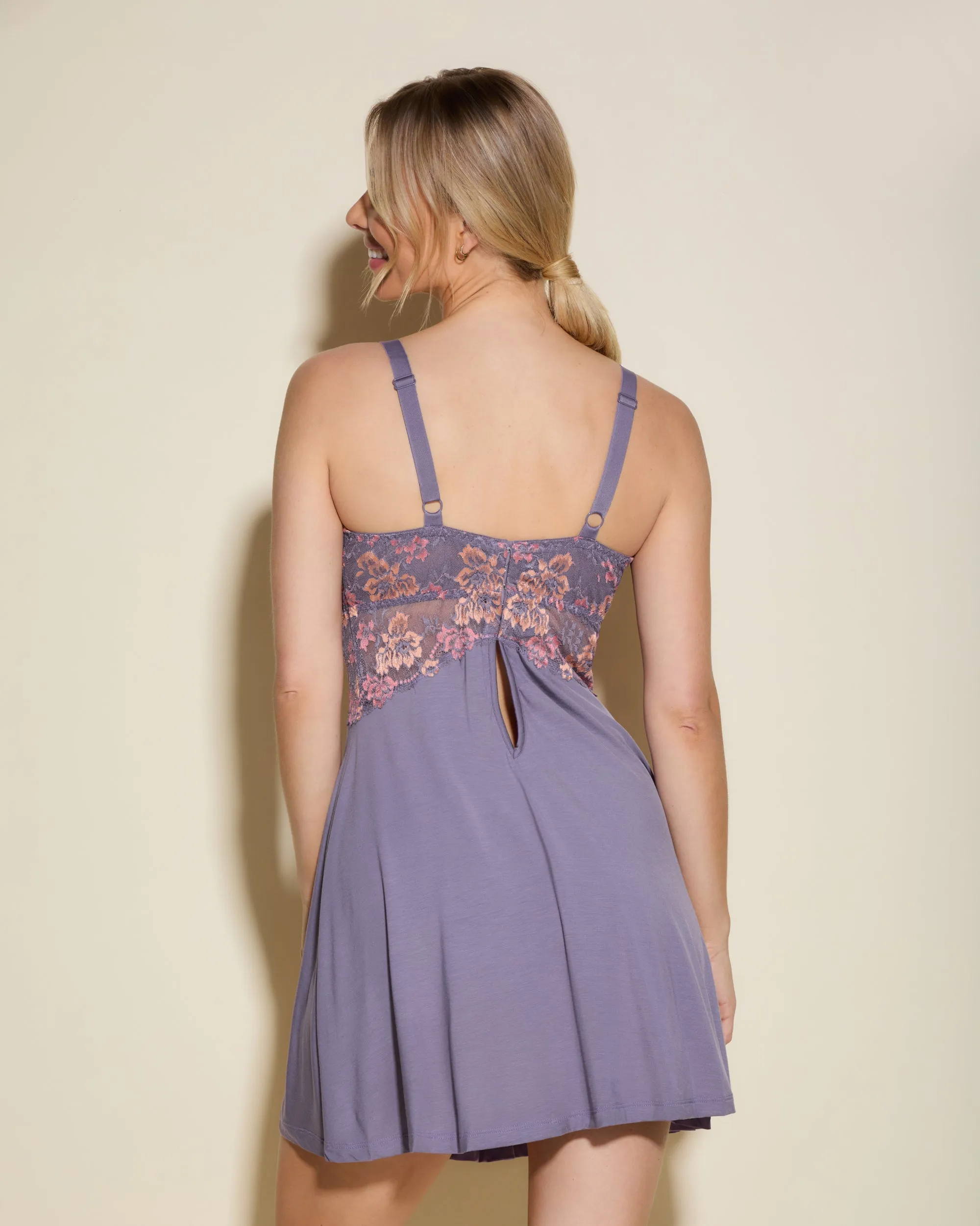 Set Camicia Da Notte E Tanga Curvy
